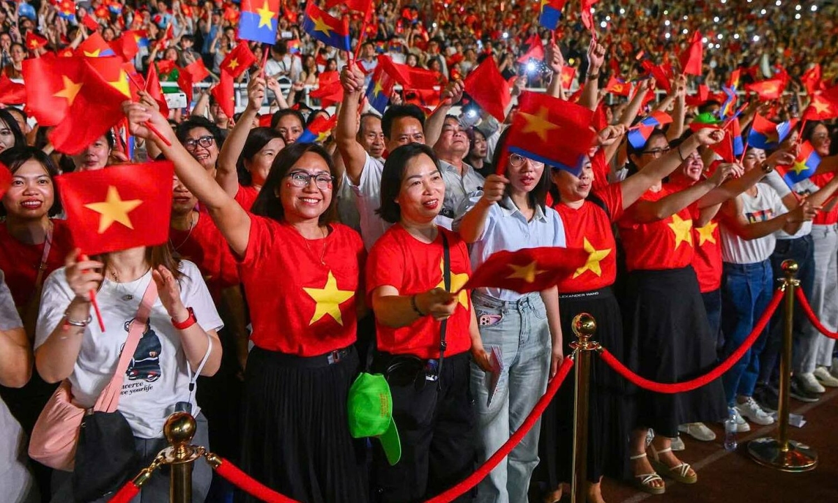 Không Khí Sự Kiện